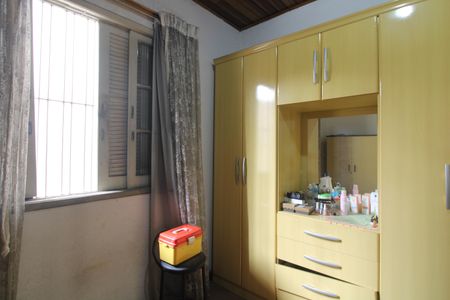 Casa à venda com 300m², 6 quartos e sem vagaQuarto 3 casa 1