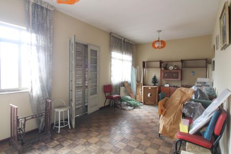 Casa à venda com 300m², 6 quartos e sem vagaQuarto 1 casa 1