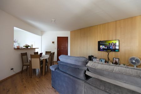 Sala de apartamento à venda com 2 quartos, 70m² em Jardim Maria Rosa, Taboão da Serra
