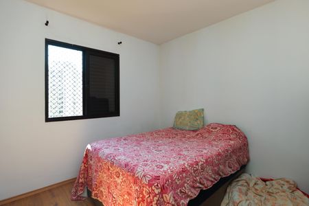 Quarto 1 de apartamento à venda com 2 quartos, 70m² em Jardim Maria Rosa, Taboão da Serra