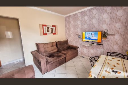 Sala de casa para alugar com 2 quartos, 64m² em Irajá, Rio de Janeiro