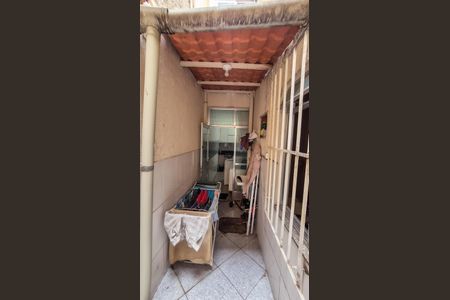 Casa para alugar com 64m², 2 quartos e sem vagaÁrea de Serviço