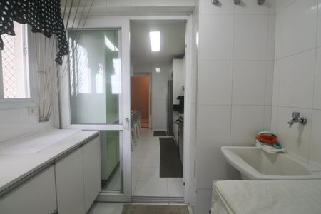 Apartamento para alugar com 119m², 3 quartos e 2 vagasÁrea de Serviço