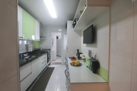 Apartamento para alugar com 119m², 3 quartos e 2 vagasCozinha