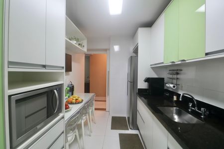 Apartamento para alugar com 119m², 3 quartos e 2 vagasCozinha