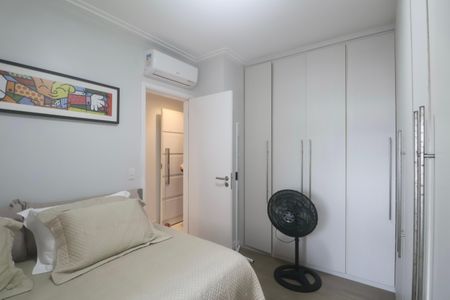 Apartamento para alugar com 119m², 3 quartos e 2 vagasQuarto