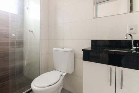 Banheiro  de apartamento para alugar com 1 quarto, 30m² em Vila Matilde, São Paulo