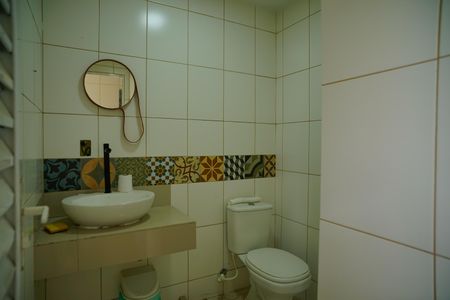 Casa de condomínio para alugar com 460m², 3 quartos e 2 vagas Casa de condomínio para alugar com 460m², 3 quartos e 2 vagasBanheiro externo