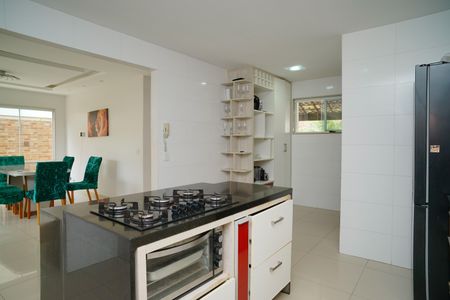 Casa de condomínio para alugar com 460m², 3 quartos e 2 vagas Casa de condomínio para alugar com 460m², 3 quartos e 2 vagasCozinha