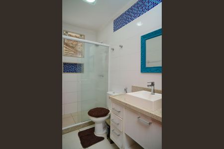 Casa de condomínio para alugar com 460m², 3 quartos e 2 vagas Casa de condomínio para alugar com 460m², 3 quartos e 2 vagasBanheiro Social 2