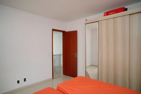 Casa de condomínio para alugar com 460m², 3 quartos e 2 vagas Casa de condomínio para alugar com 460m², 3 quartos e 2 vagasQuarto 2