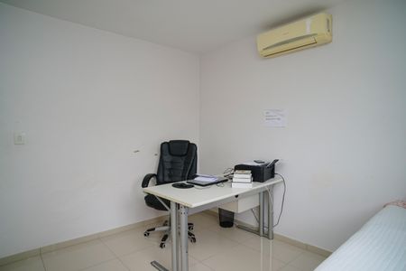 Casa de condomínio para alugar com 460m², 3 quartos e 2 vagas Casa de condomínio para alugar com 460m², 3 quartos e 2 vagasEscritório