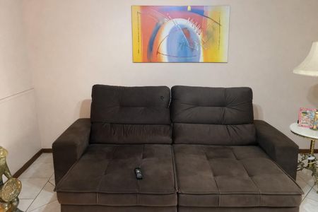 Casa para alugar com 400m², 4 quartos e 2 vagasSala