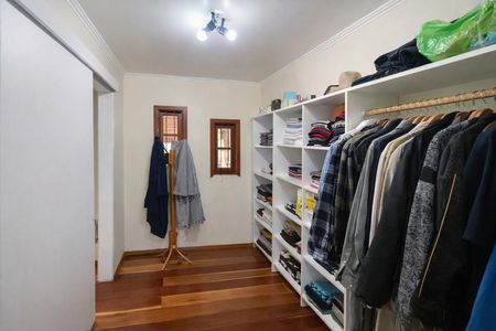 Casa para alugar com 400m², 4 quartos e 2 vagasCloset 