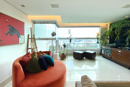Apartamento à venda com 128m², 3 quartos e 3 vagasVaranda da Sala