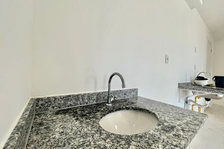 Apartamento à venda com 40m², 2 quartos e 1 vaga Apartamento à venda com 40m², 2 quartos e 1 vagaBanheiro