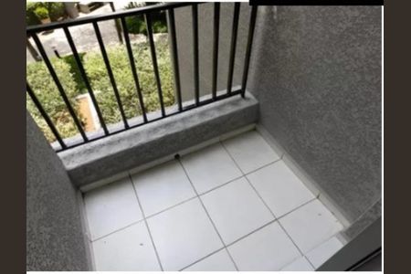 Apartamento para alugar com 65m², 3 quartos e 1 vaga Apartamento para alugar com 65m², 3 quartos e 1 vagaVaranda