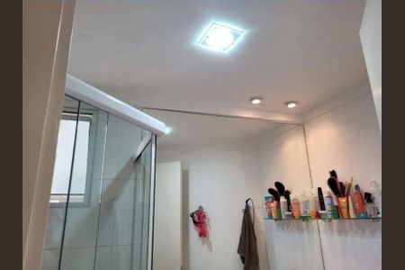 Apartamento para alugar com 65m², 3 quartos e 1 vaga Apartamento para alugar com 65m², 3 quartos e 1 vagaBanheiro