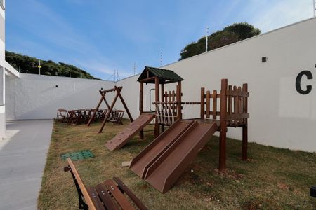 Apartamento para alugar com 30m², 2 quartos e sem vagaÁrea comum - Playground