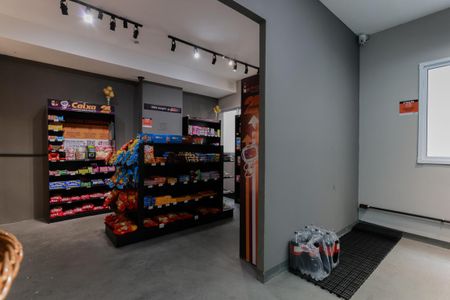 Apartamento para alugar com 30m², 2 quartos e sem vagaÁrea comum - Mini-mercado