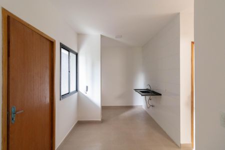 Sala e Cozinha de apartamento à venda com 2 quartos, 35m² em Cidade Antônio Estêvão de Carvalho, São Paulo