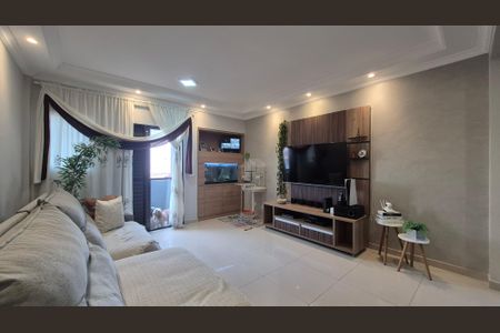 Casa à venda com 3 quartos, 150m² em Jardim Las Vegas, Santo André