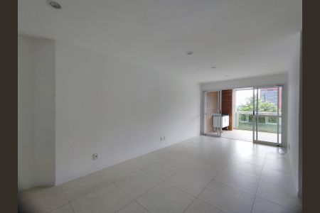 Sala de apartamento para alugar com 4 quartos, 130m² em Recreio dos Bandeirantes, Rio de Janeiro