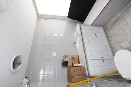 Casa à venda com 280m², 6 quartos e 3 vagasBanheiro 5