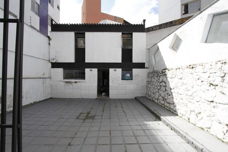 Casa à venda com 280m², 6 quartos e 3 vagasÁrea externa