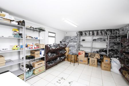 Casa à venda com 280m², 6 quartos e 3 vagasQuarto 4