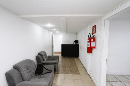 Casa à venda com 280m², 6 quartos e 3 vagasEscritório