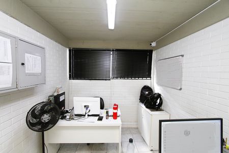 Casa à venda com 280m², 6 quartos e 3 vagasQuarto 2