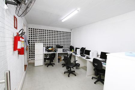 Casa à venda com 280m², 6 quartos e 3 vagasSala 1