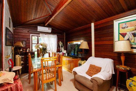 Casa de condomínio para alugar com 269m², 3 quartos e 2 vagas Casa de condomínio para alugar com 269m², 3 quartos e 2 vagasSala de Jantar