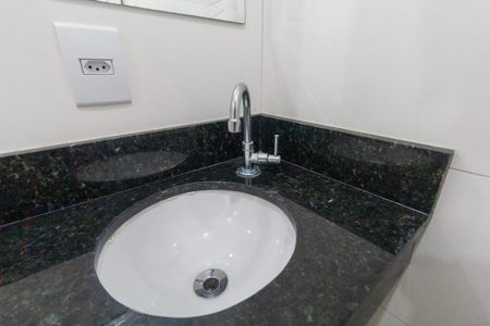 Apartamento para alugar com 37m², 1 quarto e sem vagaBanheiro