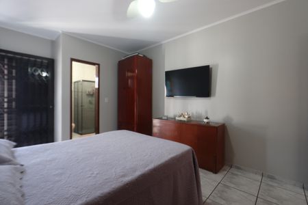 Casa à venda com 310m², 3 quartos e 4 vagasSuíte