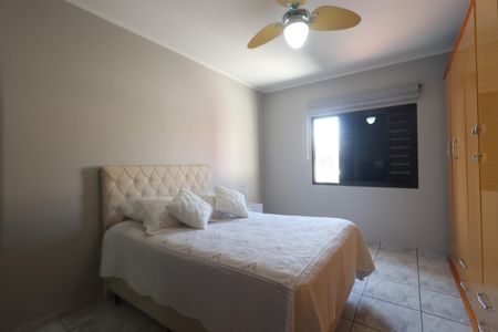 Casa à venda com 310m², 3 quartos e 4 vagasQuarto 2