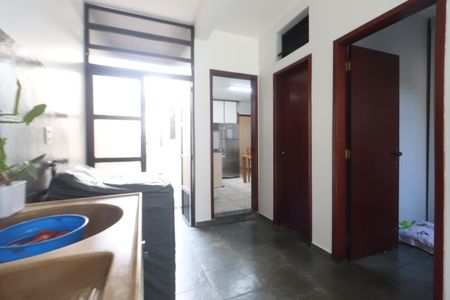 Casa à venda com 310m², 3 quartos e 4 vagasLavanderia