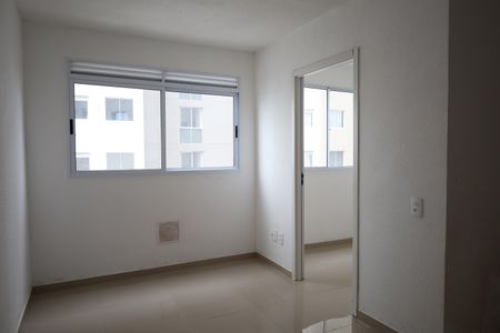 Apartamento para alugar com 2 quartos, 35m² em Veleiros, São Paulo