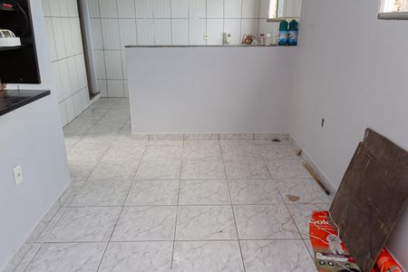 Casa para alugar com 50m², 1 quarto e sem vaga Casa para alugar com 50m², 1 quarto e sem vagaSala