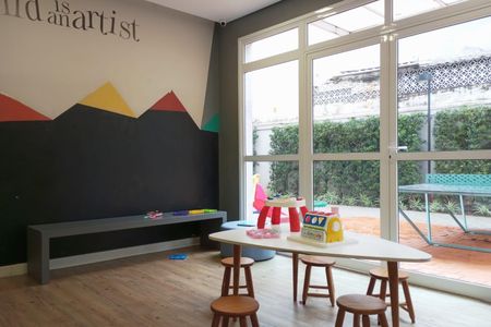 Apartamento para alugar com 34m², 2 quartos e sem vagaÁrea comum - Brinquedoteca