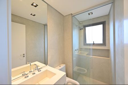 Apartamento à venda com 115m², 2 quartos e 2 vagasBanheiro da Suíte 2