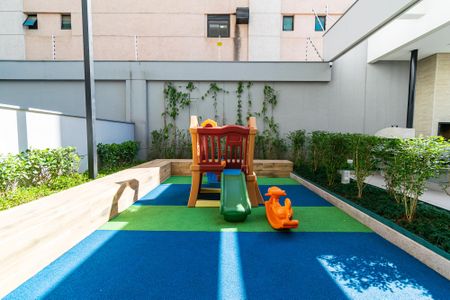 Apartamento à venda com 115m², 2 quartos e 2 vagas Apartamento à venda com 115m², 2 quartos e 2 vagasPlayground