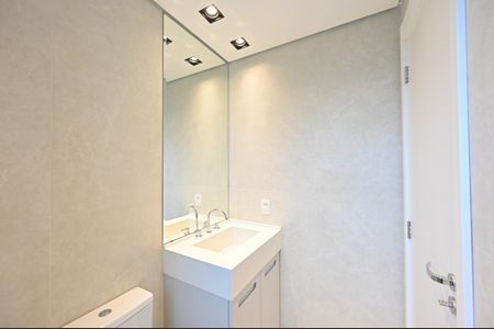 Apartamento à venda com 115m², 2 quartos e 2 vagasBanheiro da Suíte 1