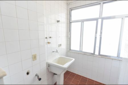 Apartamento à venda com 81m², 2 quartos e 1 vaga Apartamento à venda com 81m², 2 quartos e 1 vagaÁrea de Serviço