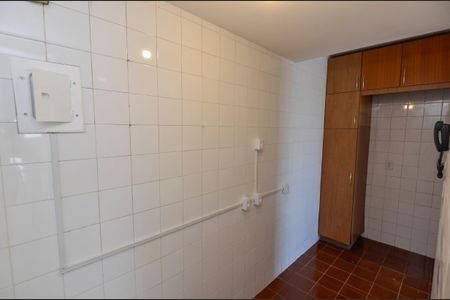 Apartamento à venda com 81m², 2 quartos e 1 vaga Apartamento à venda com 81m², 2 quartos e 1 vagaCozinha