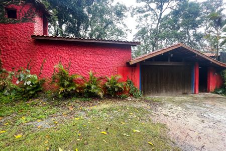 Casa de condomínio para alugar com 80m², 2 quartos e 2 vagas Casa de condomínio para alugar com 80m², 2 quartos e 2 vagasFachada