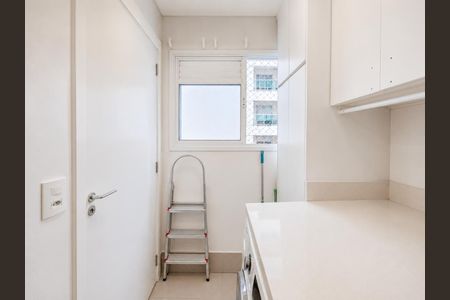 Apartamento à venda com 100m², 3 quartos e 2 vagas Apartamento à venda com 100m², 3 quartos e 2 vagasÁrea de serviço