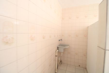 Lavanderia de casa para alugar com 1 quarto, 60m² em Parque Cocaia, São Paulo