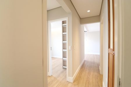 Apartamento à venda com 88m², 3 quartos e 2 vagasCorredor